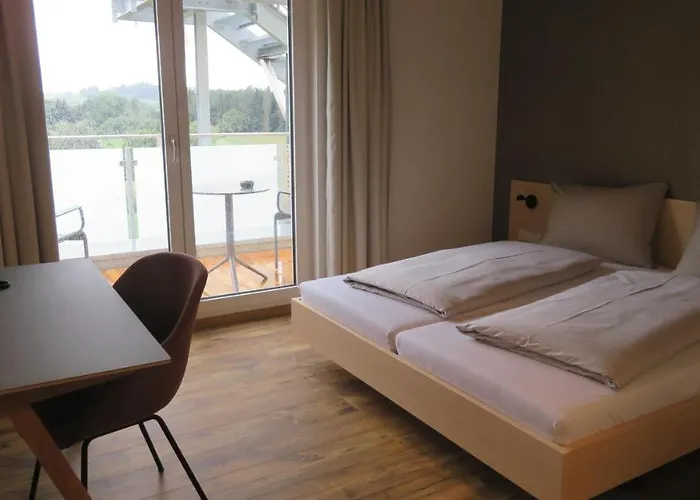 Hasen * Берг-бай-Равенсбург